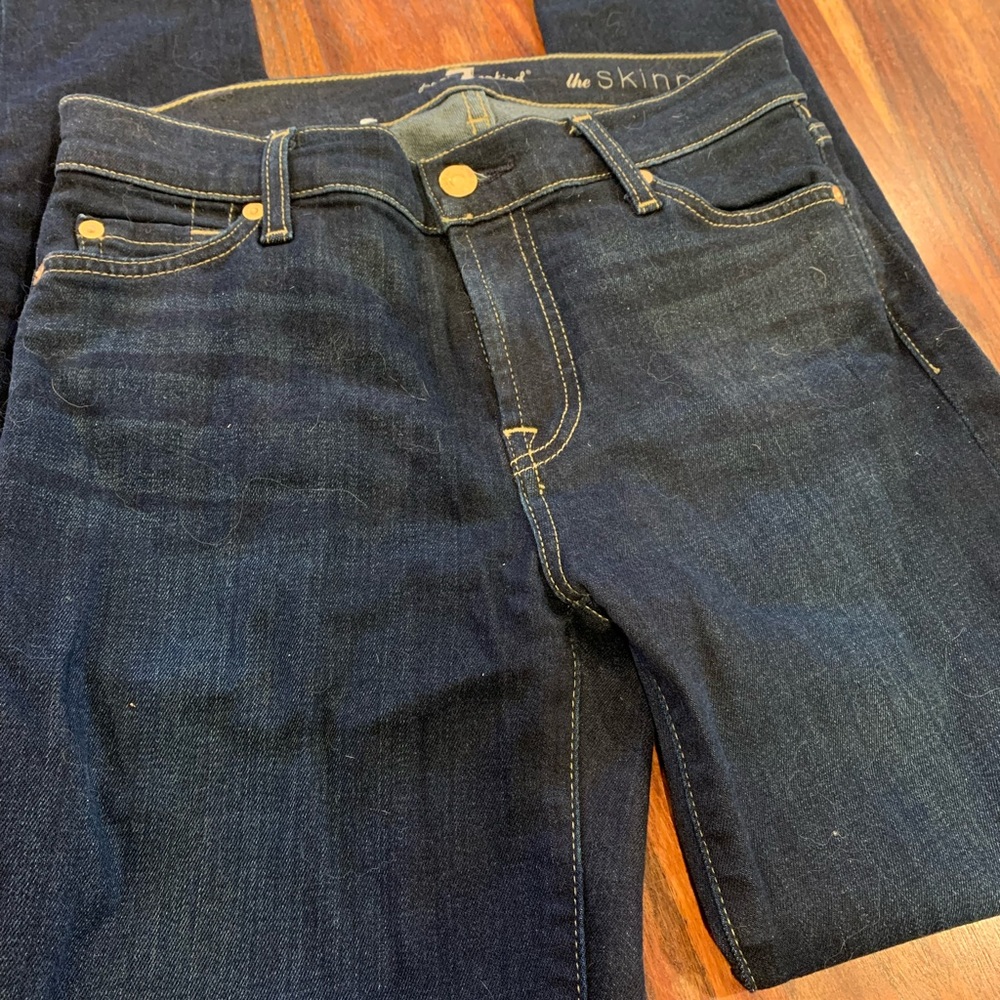 7 for all mankind “the skinny” size 27.